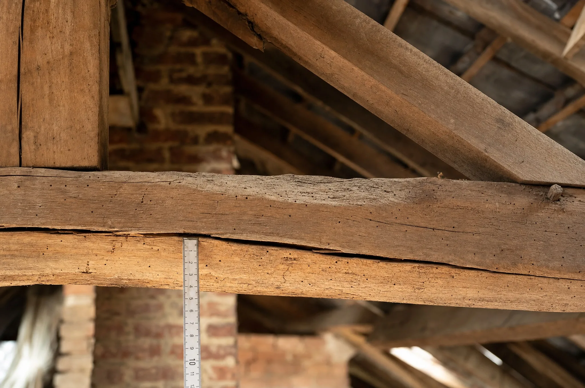 deformed truss with 3cm deflection