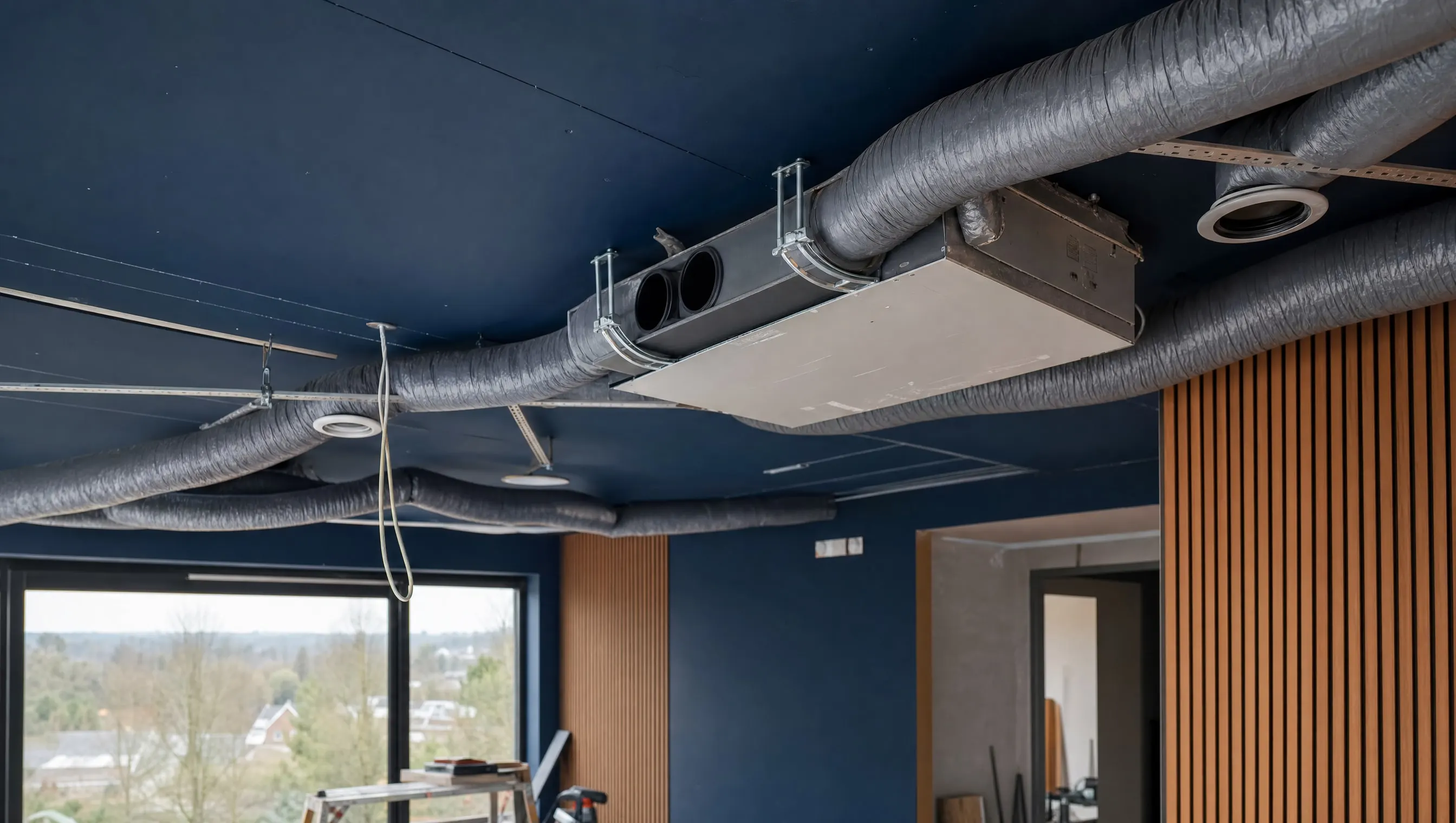 Strange smells in a new-build home: common causes and alert threshold